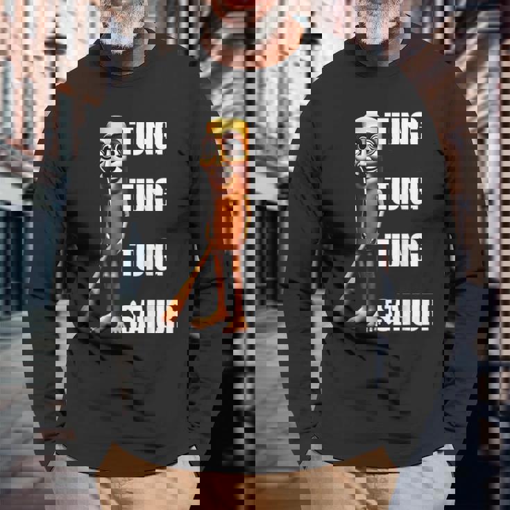 Tung Tung Tungahur イタリアンブレインレッドミーム 長袖Tシャツ 高齢者への贈り物