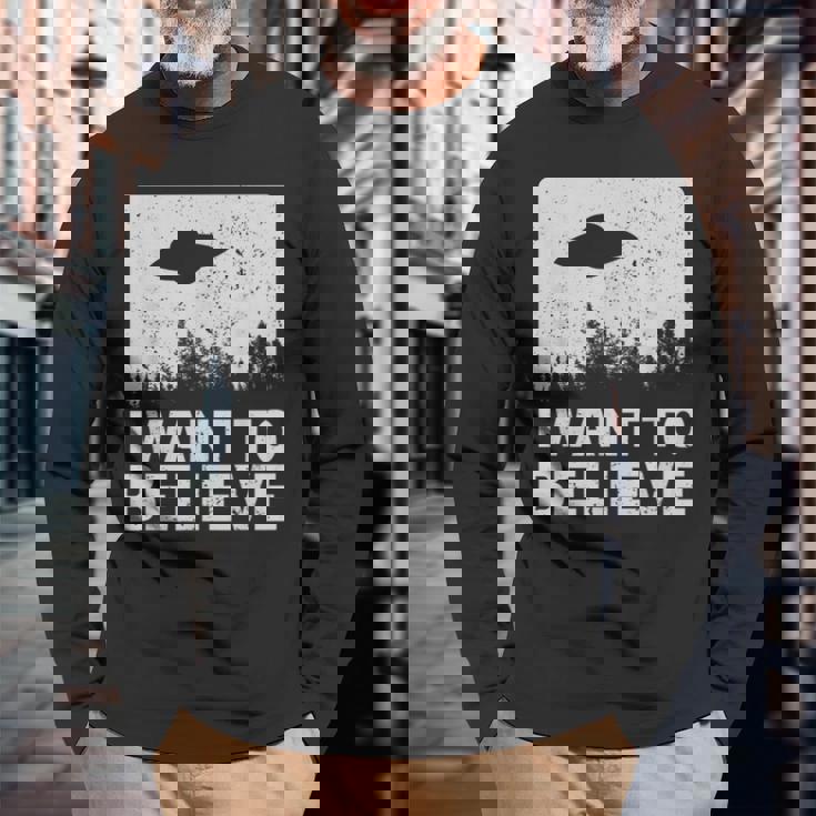 I Want To Believe I Aliens Ufo エリア 51 Roswell 長袖Tシャツ 高齢者への贈り物