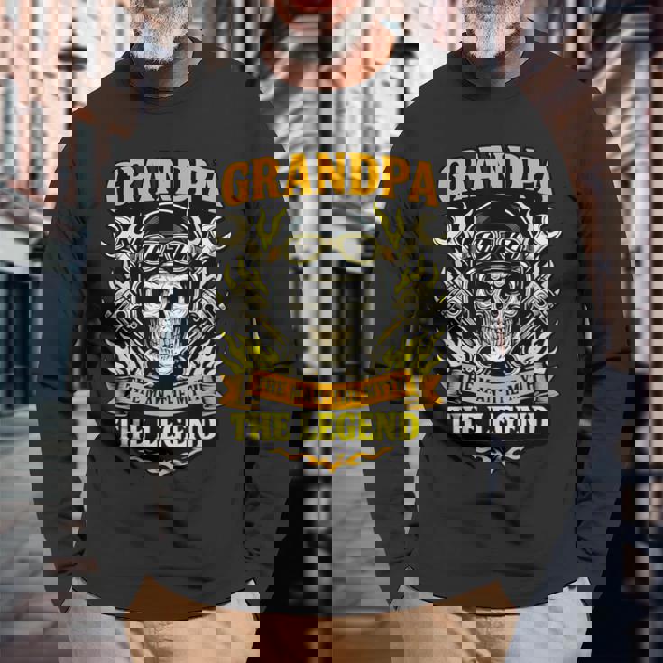 おじいちゃん ザ・マン 神話 おじいちゃんバイクの伝説 長袖Tシャツ 高齢者への贈り物