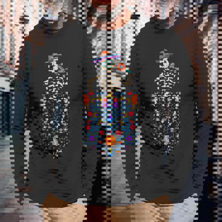 かわいいシュガースカル スケルトン ポケット入り メキシカン シンコ・デ・マヨ 長袖Tシャツ 高齢者への贈り物