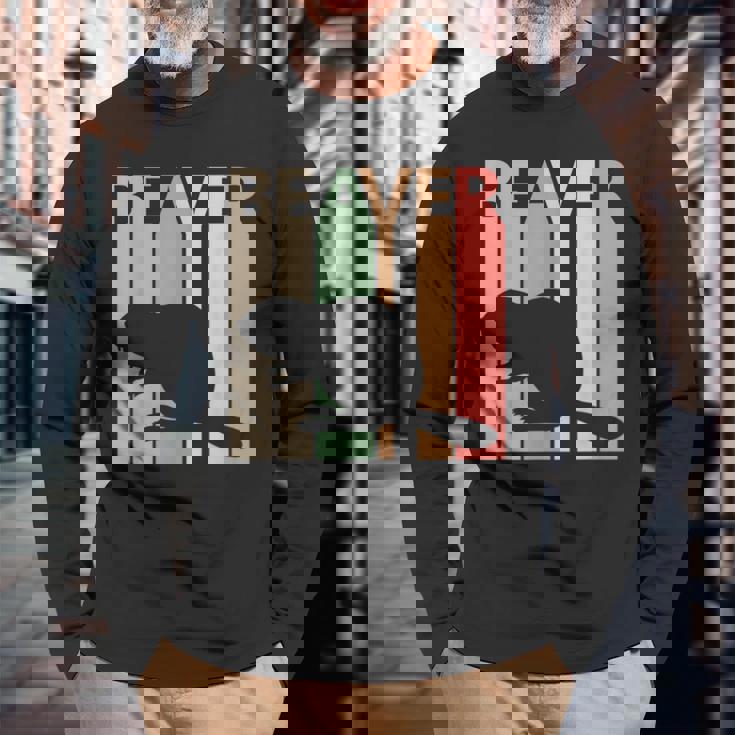 かわいいビーバーの動物 長袖Tシャツ 高齢者への贈り物