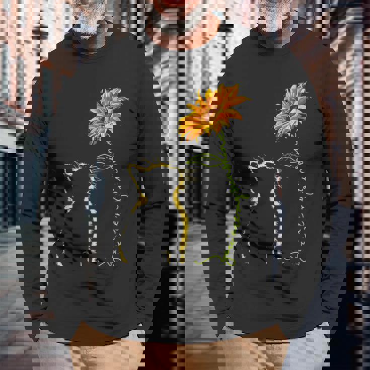 かわいい猫のシルエット 猫好き 猫飼い 猫 ネコ ねこくろねこ好き 面白い サプライズ ギフト にゃんこ 長袖Tシャツ 高齢者への贈り物