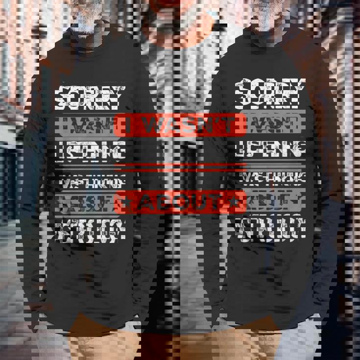 すみません、おもしろ占星術を聞いていませんでした 長袖Tシャツ 高齢者への贈り物