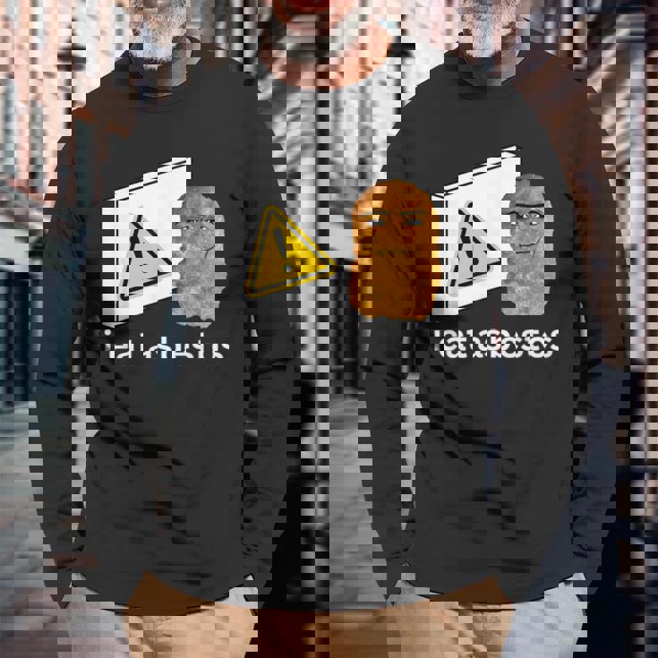 アイ・イート・アスベスト・ファニー・カーズ・チキン・ナゲット・ミーム 長袖Tシャツ 高齢者への贈り物