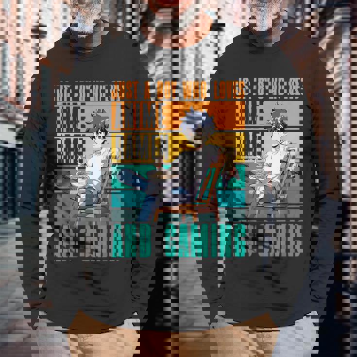 アニメラーメンとゲームが大好きな少年 カワイイゲーマー 長袖Tシャツ 高齢者への贈り物