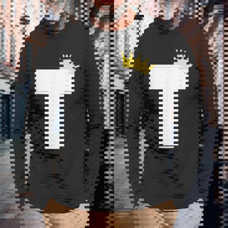 アルファベット大文字モノグラム イニシャル キング クイーン クラウン 長袖Tシャツ 高齢者への贈り物