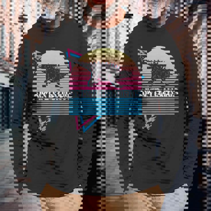 アンキロサウルス 恐竜 レトロ 長袖Tシャツ 高齢者への贈り物