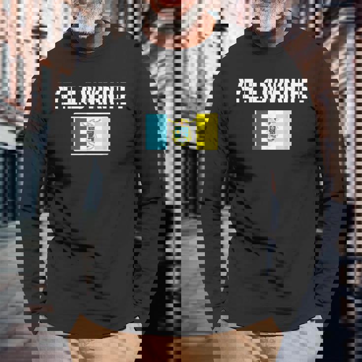 イエローナイフ 紋章 旗 国家への誇り ギフト お土産 長袖Tシャツ 高齢者への贈り物