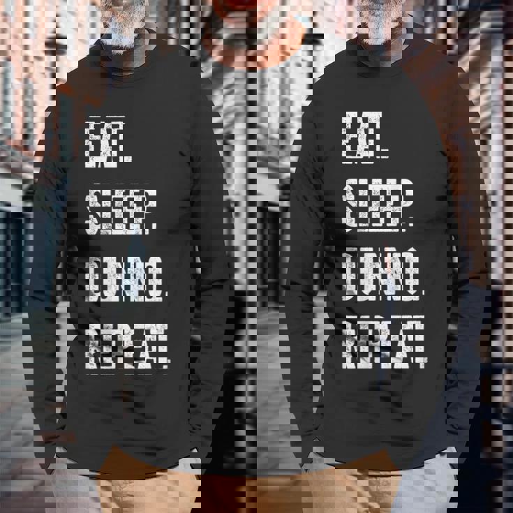 イート・スリープ・ディスクダンノ・リピート 長袖Tシャツ 高齢者への贈り物