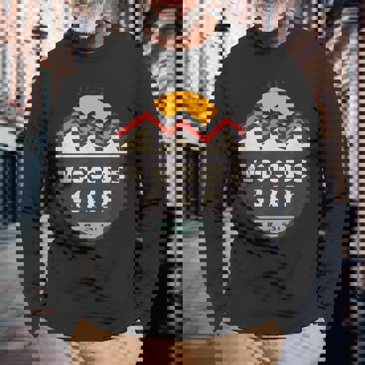 ウッズ・ギャップ・バージニア 長袖Tシャツ 高齢者への贈り物