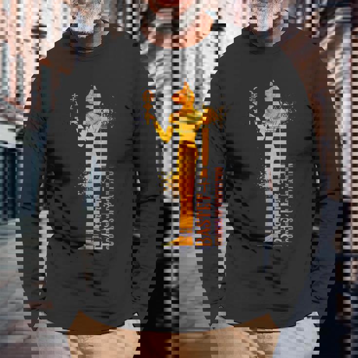 エジプトの女神バステトの彩色画 長袖Tシャツ 高齢者への贈り物