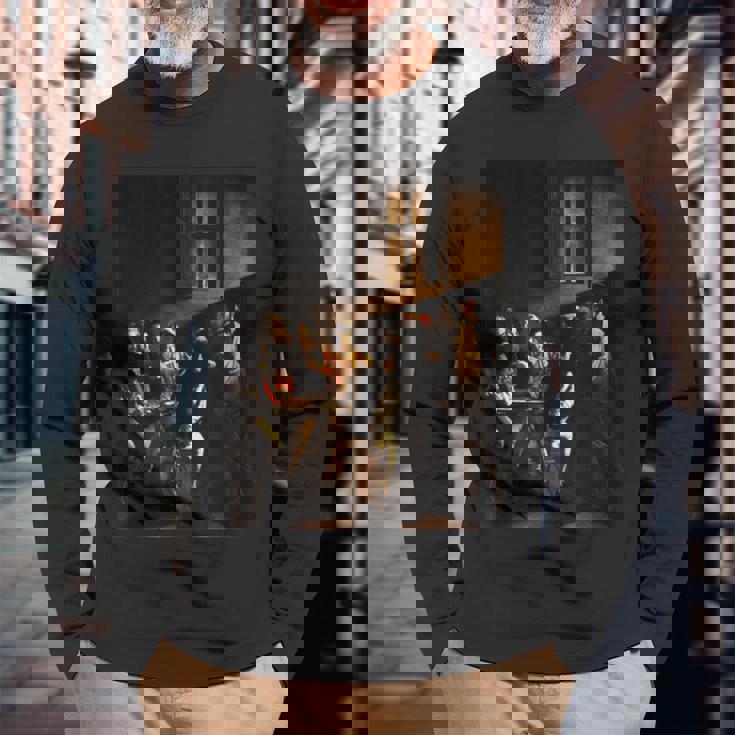 カラヴァッジョの聖マタイの召し 長袖Tシャツ 高齢者への贈り物