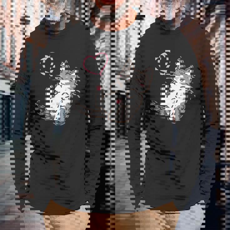 キジ白猫ぐっすり眠る猫ちゃん 猫好き 長袖Tシャツ 高齢者への贈り物