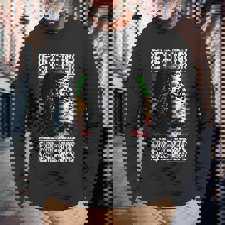 キム・ゴットレイブ・ウォーカーによるピーター・トッシュの平等な権利写真 長袖Tシャツ 高齢者への贈り物