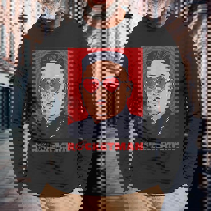 キム・ジョンウン、ファニー・ロケットマン・パロディ・ロックンロール 長袖Tシャツ 高齢者への贈り物