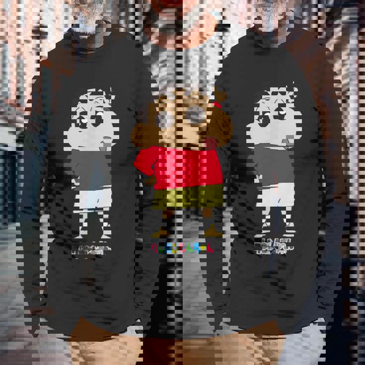 クレヨンしんちゃん しんちゃんは人気者 長袖Tシャツ 高齢者への贈り物