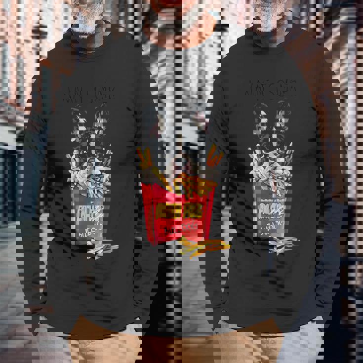 クールなフレンチブルドッグがフライドポテトを食べるグラフィッククールなデザイン。 長袖Tシャツ 高齢者への贈り物