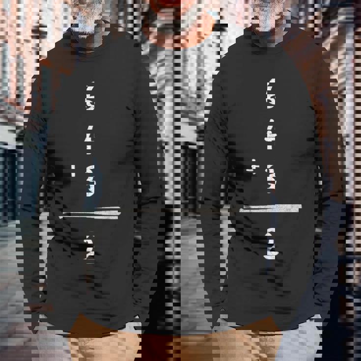 ゲッツー・併殺 ネタ 野球 ベースボール 草野球 野球部 野球好き 野球観戦 おもしろ 野球選手 エボリューション 長袖Tシャツ 高齢者への贈り物