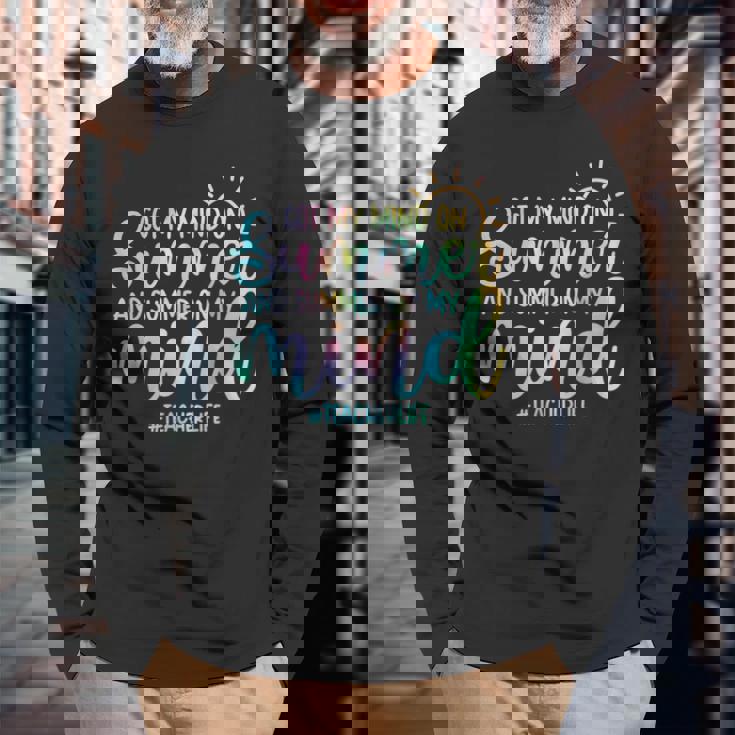 サマー・ティーチャー・ライフ・ファニー・サマー・ティーチャーに夢中 長袖Tシャツ 高齢者への贈り物