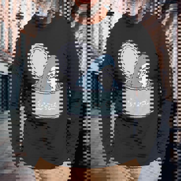 サメの缶詰め 長袖Tシャツ 高齢者への贈り物