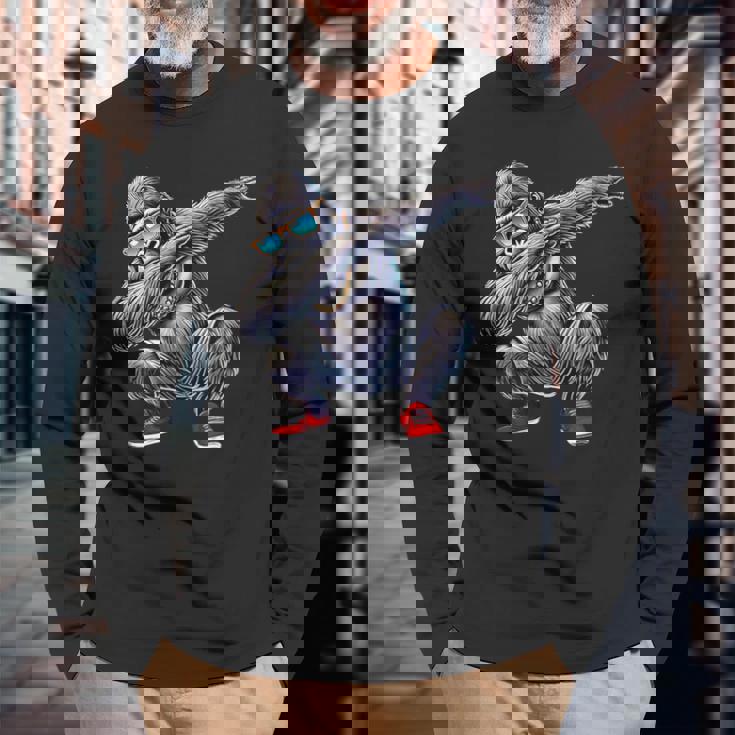 サングラスをかけたダブダンスのゴリラ猿 長袖Tシャツ 高齢者への贈り物