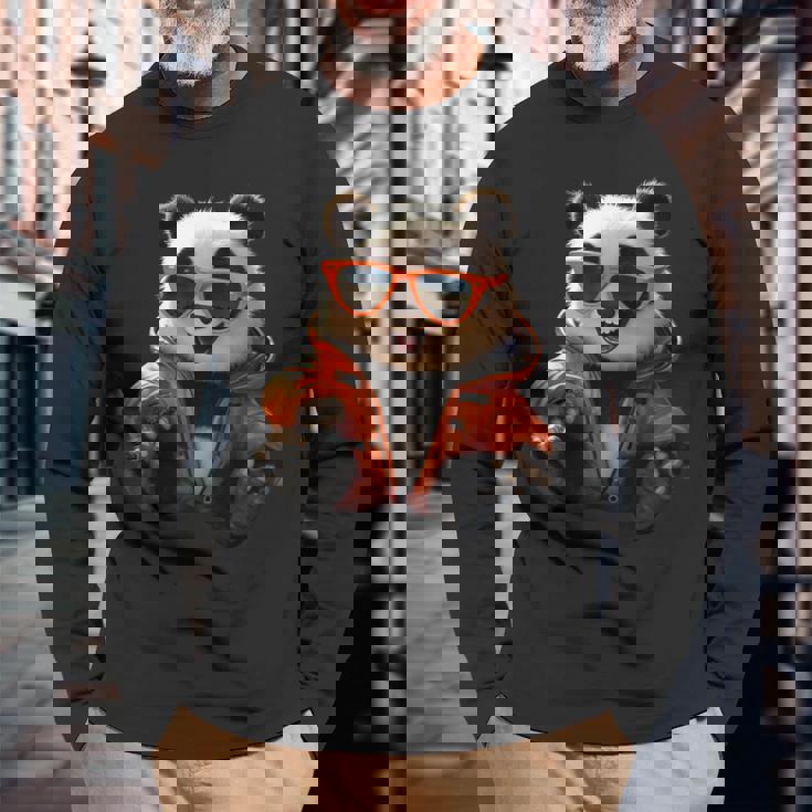 サングラスをかけたパンダベア動物の友人愛かわいいパンダベア 長袖Tシャツ 高齢者への贈り物