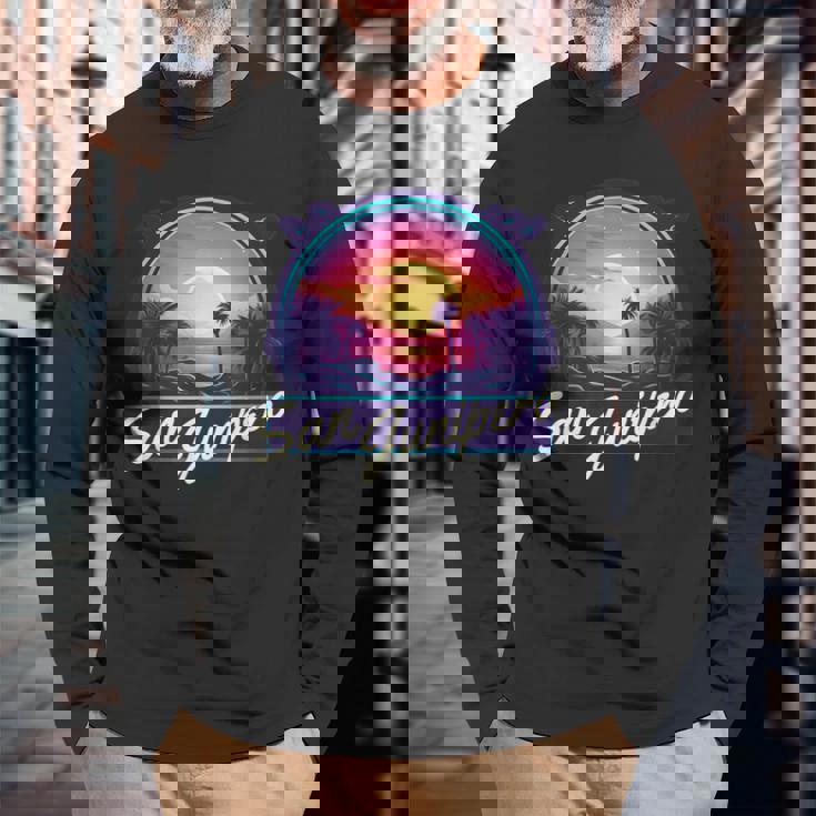 サン・ジュニペロ 長袖Tシャツ 高齢者への贈り物