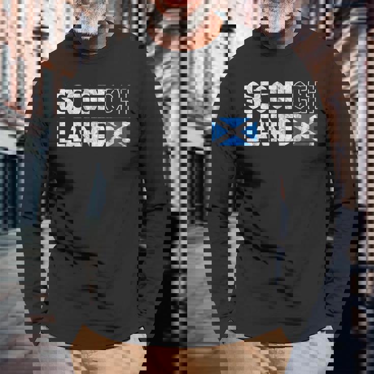 スコットランド国旗 スコッチ ウイスキー おもしろい スコットランド ギフト 長袖Tシャツ 高齢者への贈り物