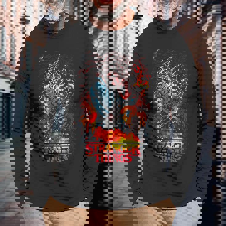 ストレンジャー・シングス ヘルファイア クラブ ギター エディ・マンソン ロックスター 長袖Tシャツ 高齢者への贈り物