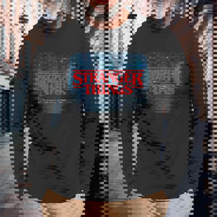 ストレンジャー・シングス ロゴ テレビ画面 ファン 記念品 長袖Tシャツ 高齢者への贈り物