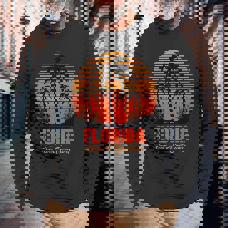 タウンアンドカントリーフロリダ 長袖Tシャツ 高齢者への贈り物