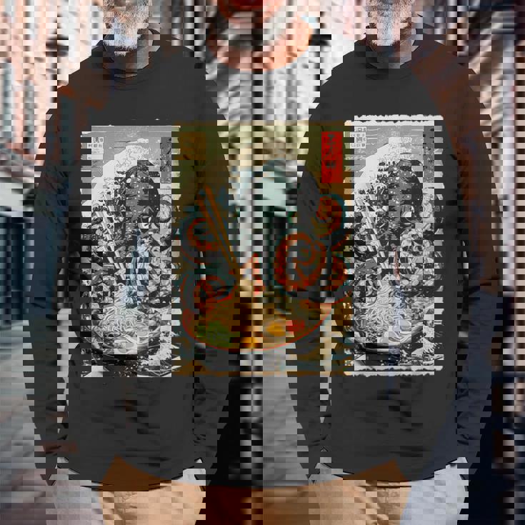 タコを食べる ラーメン 麺 和 漫画 アニメ 浮世絵 長袖Tシャツ 高齢者への贈り物