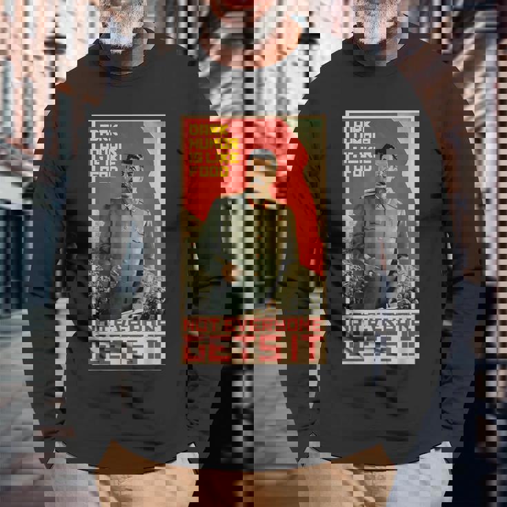 ダークユーモアは食べ物のようです スターリン・ソビエト共産主義のプロパガンダ 長袖Tシャツ 高齢者への贈り物