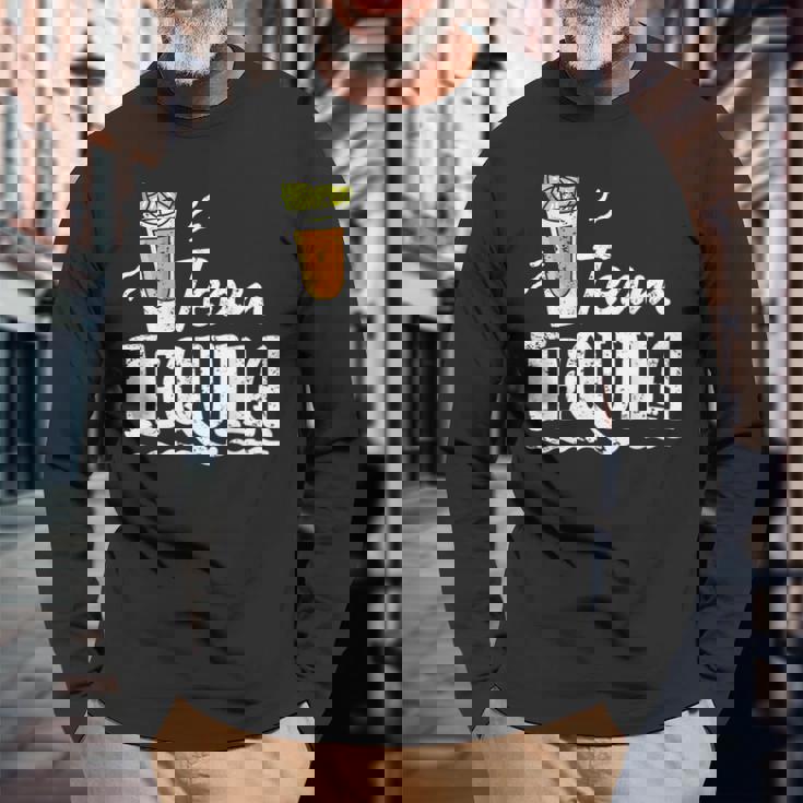 チーム・テキーラ・アイ・メキシカン・バー・アルコール・テキーラ・パーティー 長袖Tシャツ 高齢者への贈り物