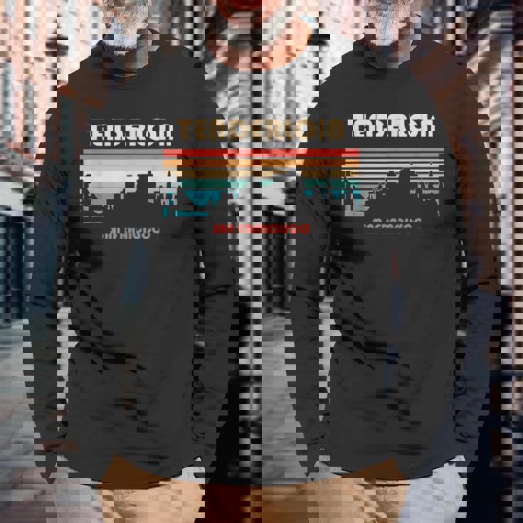 テンダーロイン サンフランシスコ カリフォルニア レトロ ヴィンテージ 長袖Tシャツ 高齢者への贈り物