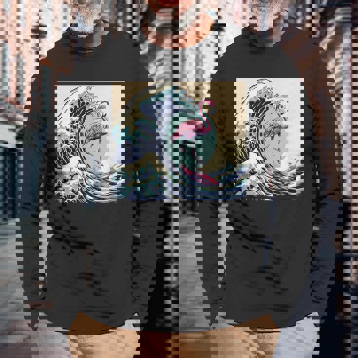 トロピカルピンク フラミンゴ グレートビッグウェーブサーファー オーシャンビーチ 長袖Tシャツ 高齢者への贈り物