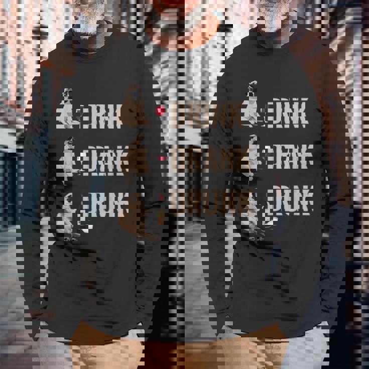 ドリンク 飲酒 パグ 飲酒 ワイン ミーム 面白い 長袖Tシャツ 高齢者への贈り物