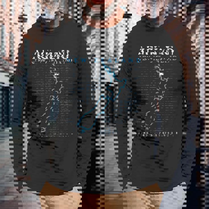 ニュージーランド オークランド 長袖Tシャツ 高齢者への贈り物