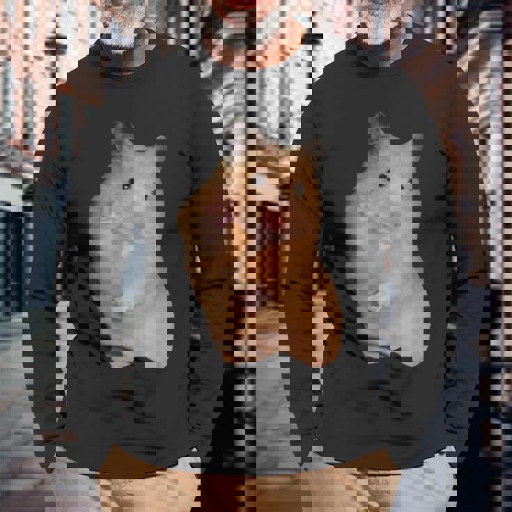 ハムスターミーム ピースサイン付き 長袖Tシャツ 高齢者への贈り物