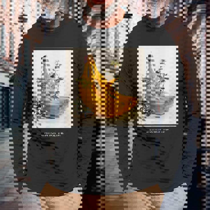 バナナの波はよく滑る 長袖Tシャツ 高齢者への贈り物