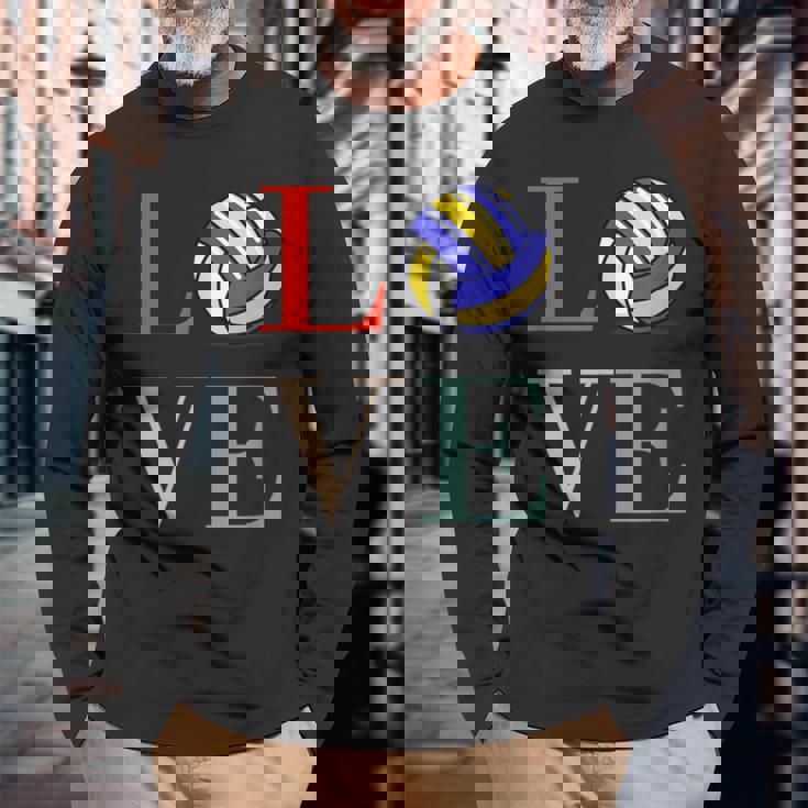 バレーボール 面白い バレー部 おもしろ 文字入り 服 おもしろグッズ 文字 ネタ メンズ Love 部活 長袖Tシャツ 高齢者への贈り物