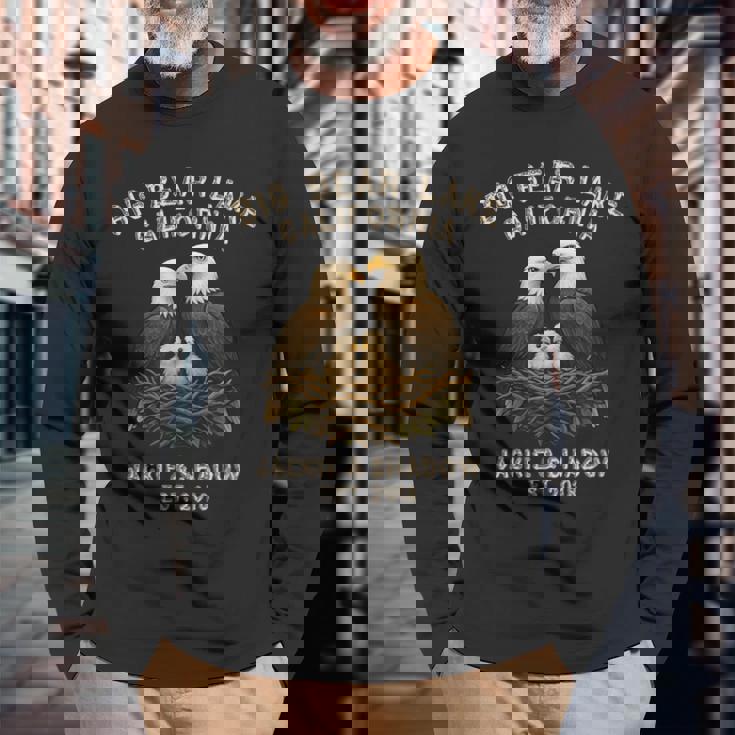 ビッグ・ベアー・レイク・カリフォルニア・イーグルスジャッキー・アンド・シャドウ 長袖Tシャツ 高齢者への贈り物