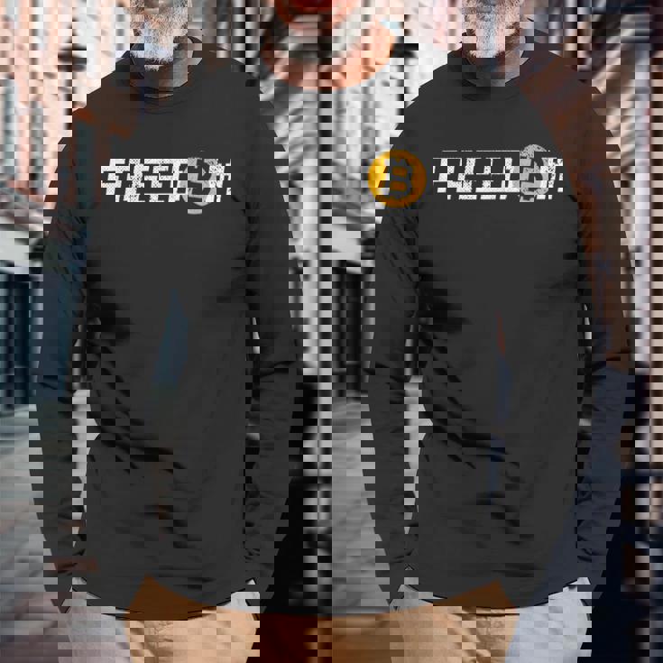 ビットコイン フリーダム 暗号通貨 Btc フリーダム ミリオネア リッチ 長袖Tシャツ 高齢者への贈り物