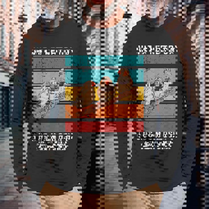 ビンテージ今日必要なのはキンカチョウがたくさん 長袖Tシャツ 高齢者への贈り物