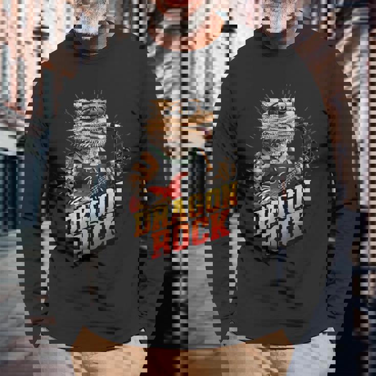 フトアゴヒゲトカゲの岩、フトアゴヒゲトカゲ、ロッカー、ギターマイク 長袖Tシャツ 高齢者への贈り物