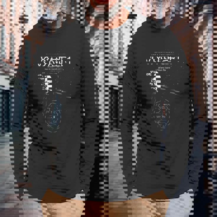 ボイジャー1-人類最遠宇宙船-宇宙40年 長袖Tシャツ 高齢者への贈り物