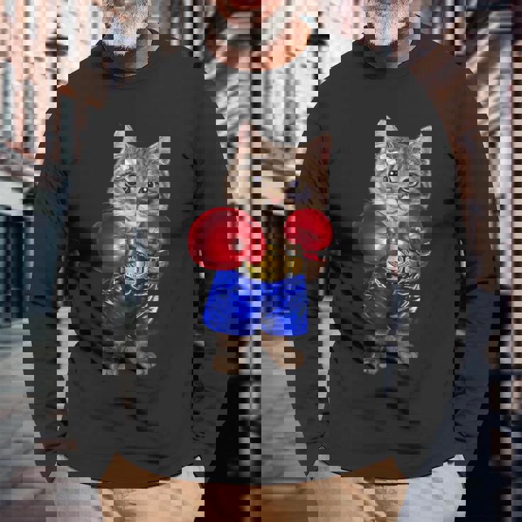 ボクシング をする 猫 ねこ 長袖Tシャツ 高齢者への贈り物