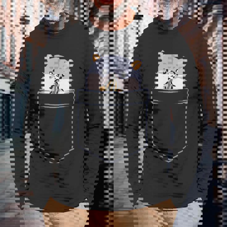 ポケットに入ったハムスター 長袖Tシャツ 高齢者への贈り物