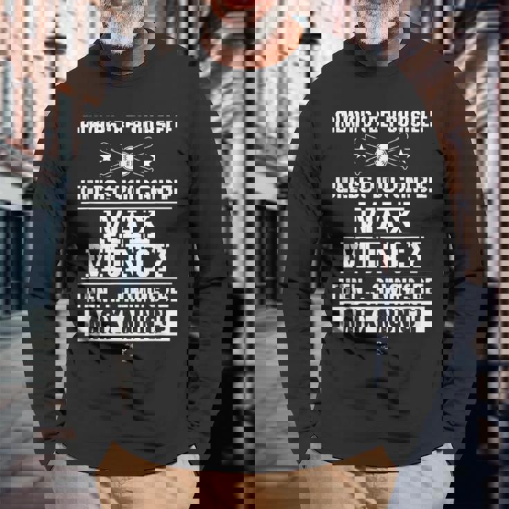 マックス・マンシー いつも自分らしくゲームデー 長袖Tシャツ 高齢者への贈り物