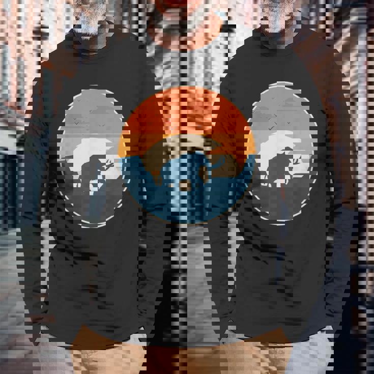 マムート先史時代の象 長袖Tシャツ 高齢者への贈り物